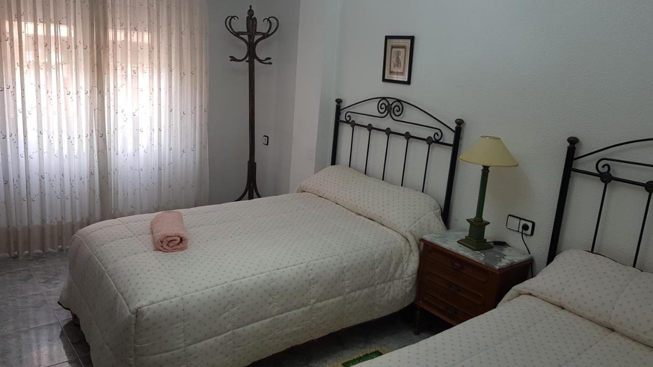 Apartamento Armonia:Centrico, Tranquilo Y Acogedor Elda Ngoại thất bức ảnh
